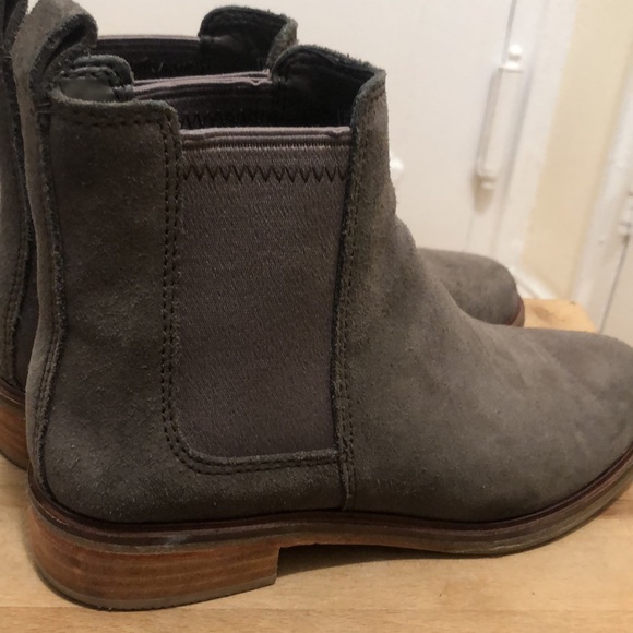 Clarkdale Arlo Taupe Suede size 7 - Picture 5 of 7